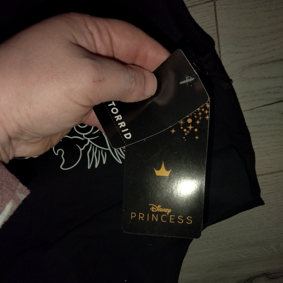 NWT Disney Princess size 12 bodysuit Little Mermaid graphic Torrid brand - Picture 4 of 7